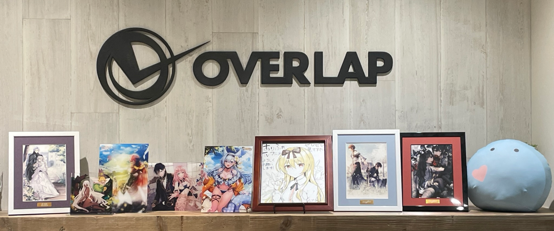 OVERLAP メインビジュアル